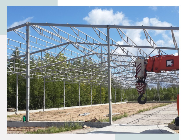 Строительство конюшен в Бор от 623 руб. под ключ