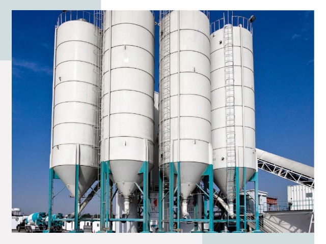 Строительство цементных силосов в Боре