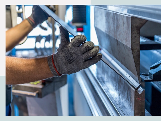 Гибка металла в Боре